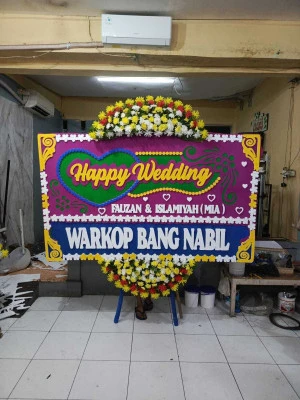 Papan Bunga di Pajajaran Bogor