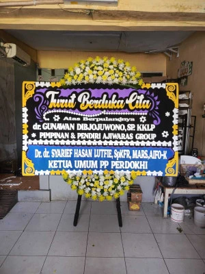 Papan Bunga di Pajajaran Bogor
